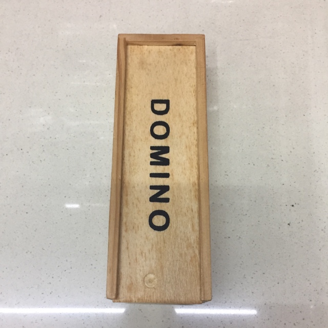 Giant domino thumbnail