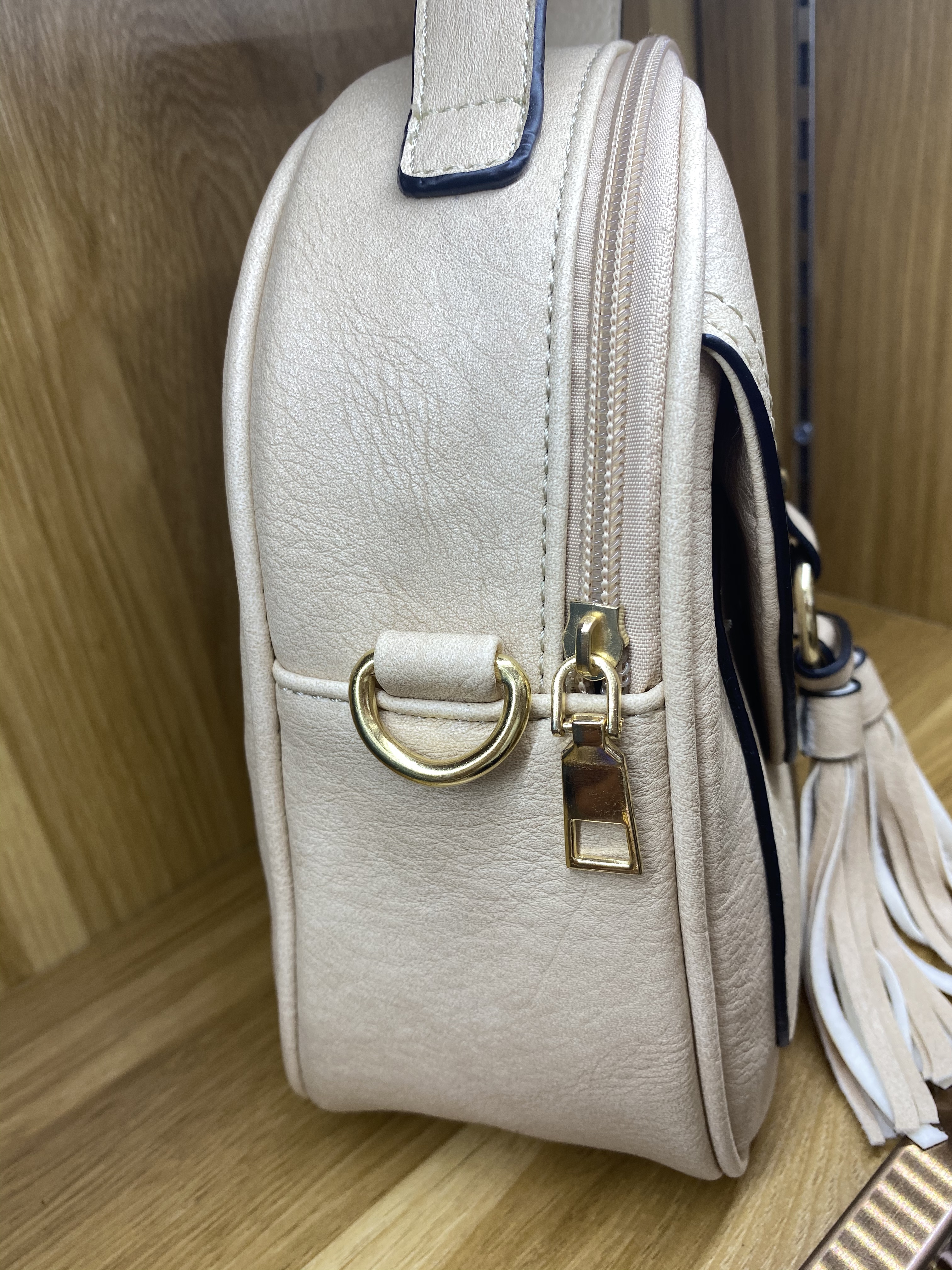 ثلاث حقائب محمولة أطفال محمولة على الكتف، إلخ Specification image