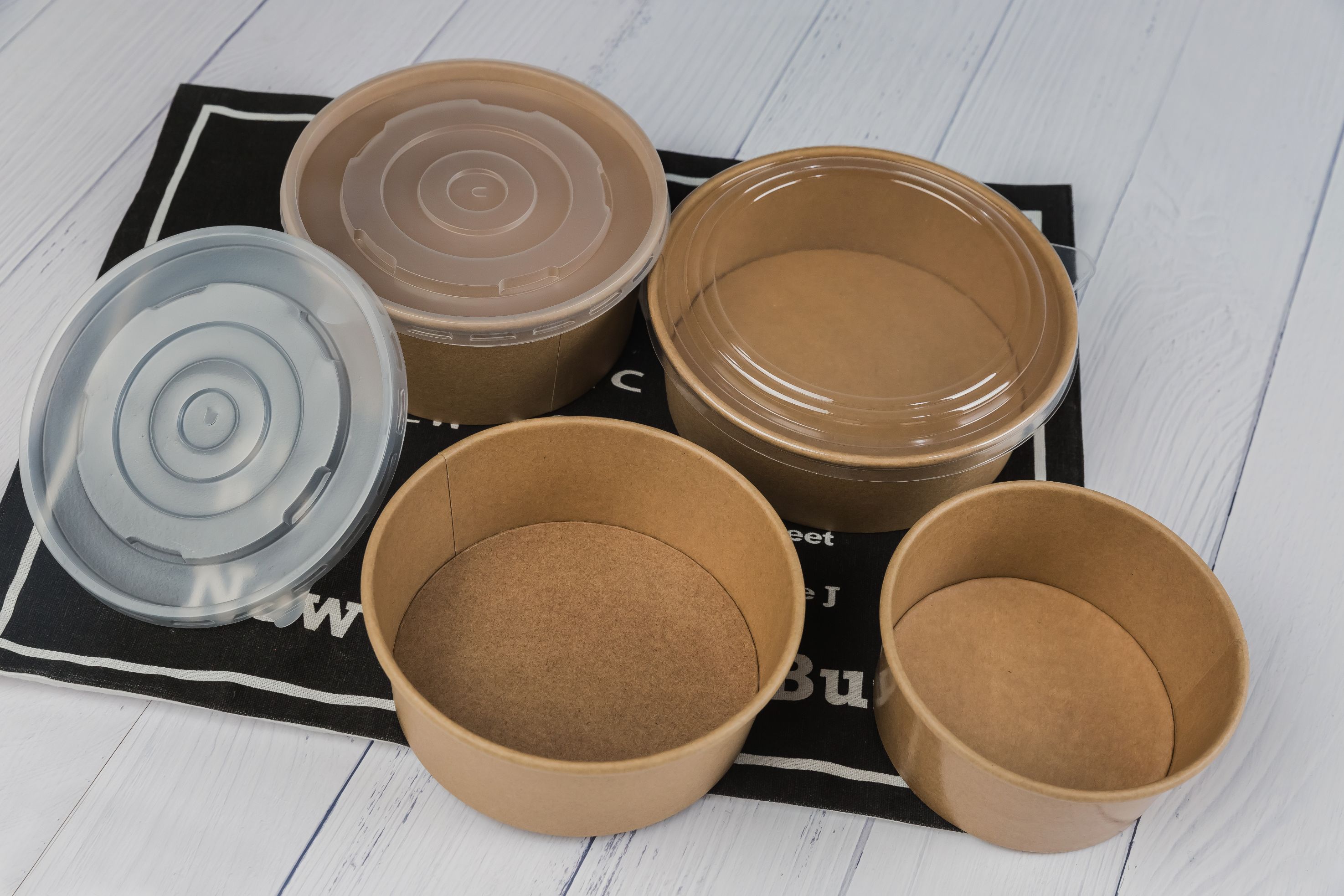 Food Grade Kraft Paper Bowl Packing Paper Bowl Round Soup Bowl Soup Bucket Disposable Fast Food Lunch Box Takeout Paper Bowl Application Scenario