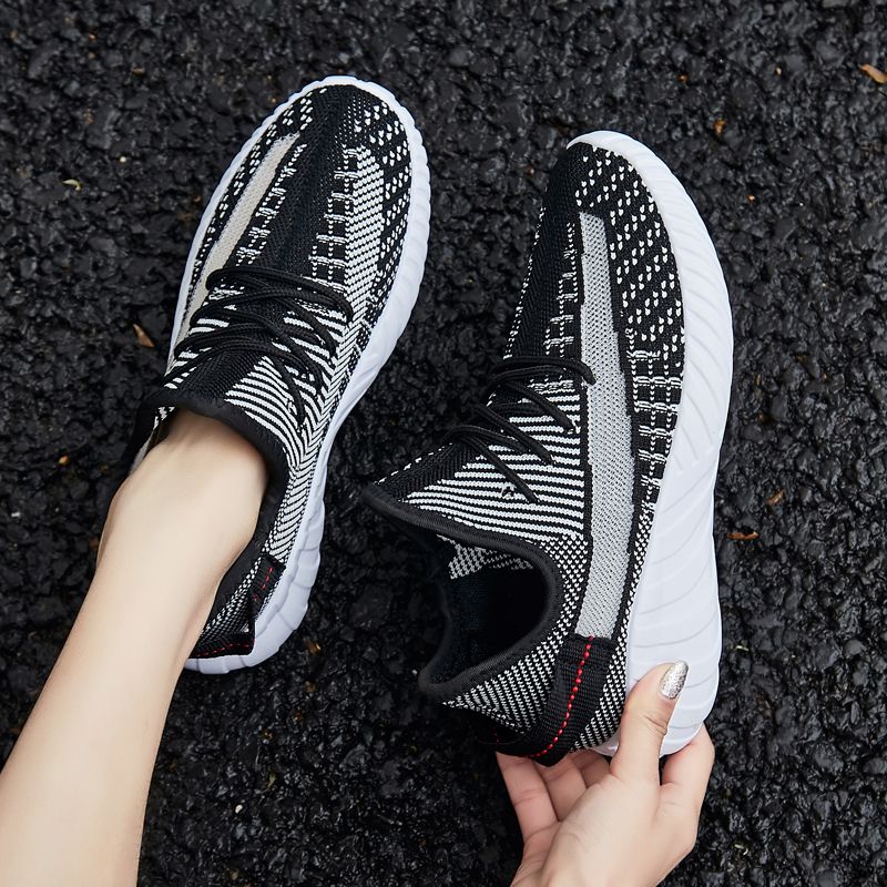 New sports women's shoes, casual sports shoes, fashionable shoes, hollowed-out women's shoes, versatile and comfortable, flying woven shoes, breathable women's single shoes details Picture