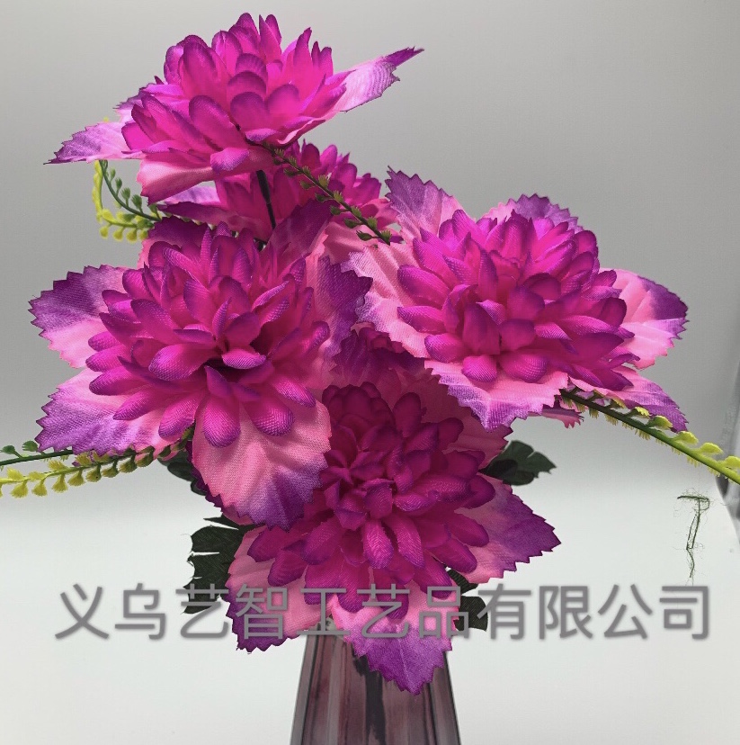 A rose with six ears out of nine