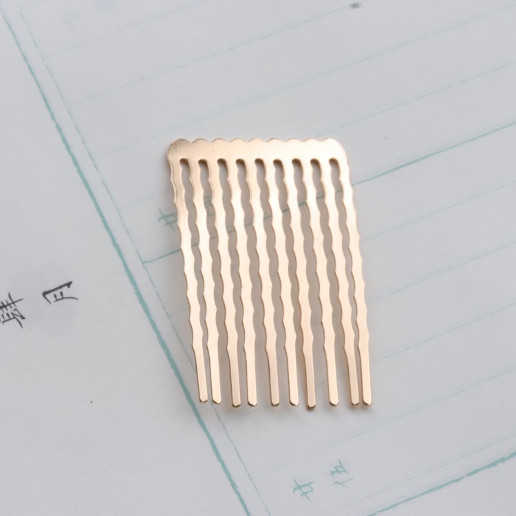 Ancient-style hairpin material, flower-wrapped ornaments, pure copper color-preserving electroplated comb, extended wavy 10-tooth comb details Picture