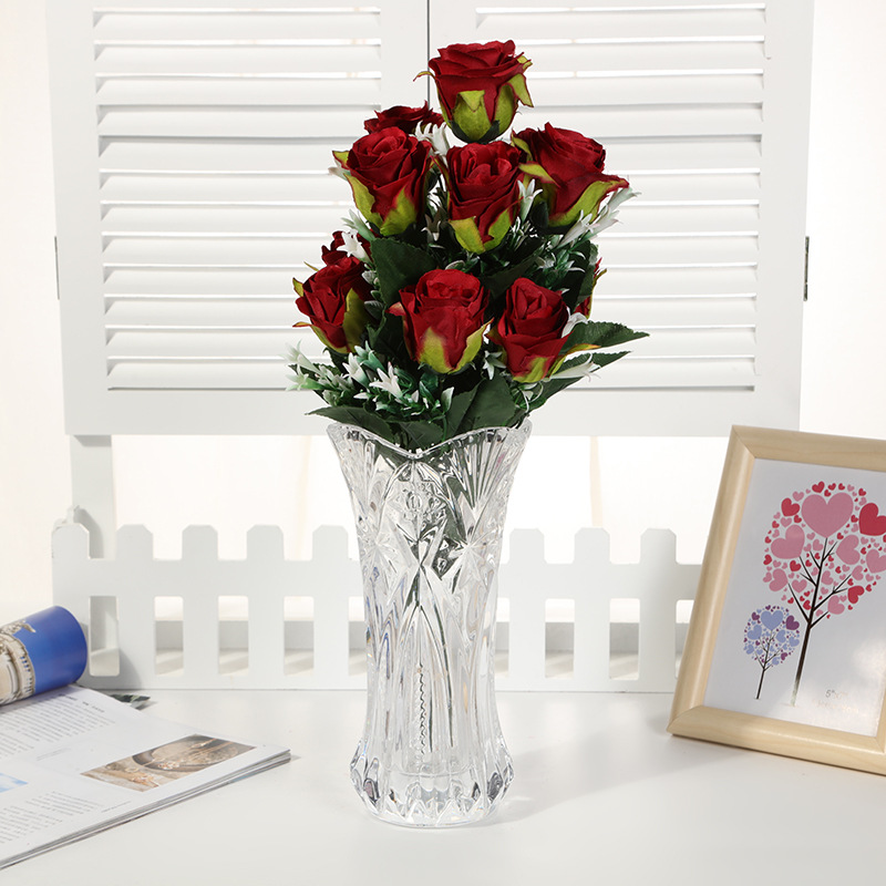 The manufacturer produces artificial flower studio wedding props, hand-held bouquets, home decorations, rose combinations and 12-head flower bouquets Item Picture