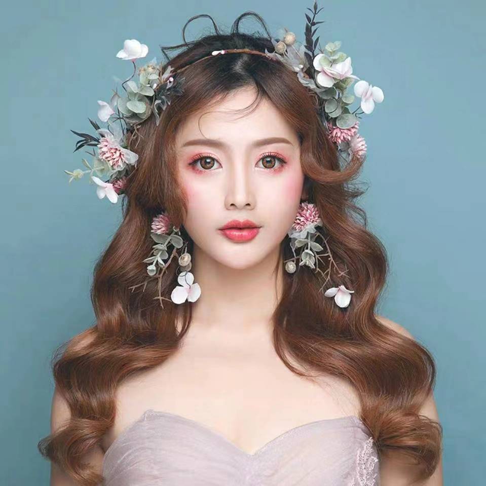 Forest-style pink flower garland earrings