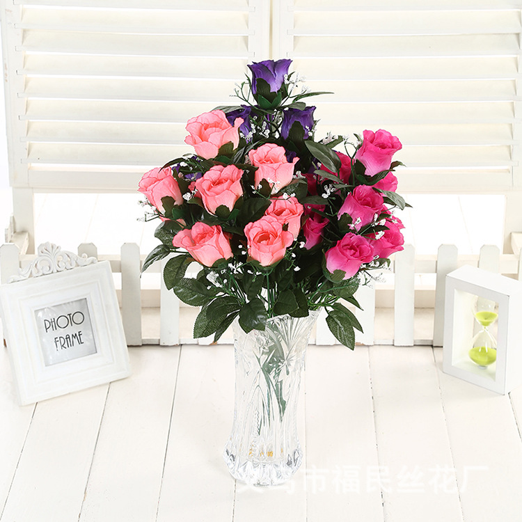Factory direct sales and wholesale of artificial rose buds, fake flowers, wedding decorations, arch flower arrangements, 10 lovers' buds undefined