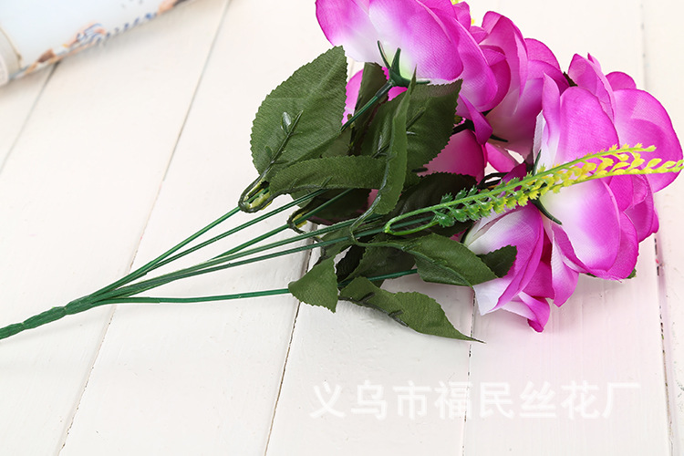 Wholesale bouquets, artificial flowers, artificial flowers, indoor decoration roses, industrial silk flowers, 6-head tea roses undefined
