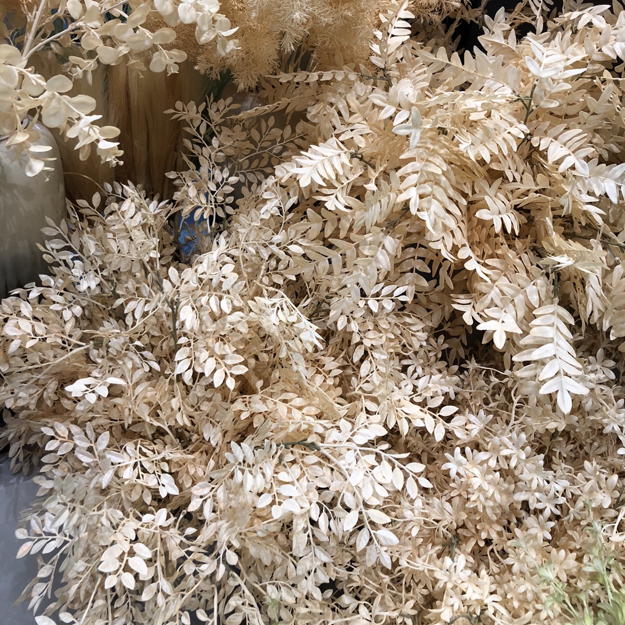 Wedding artificial flowers