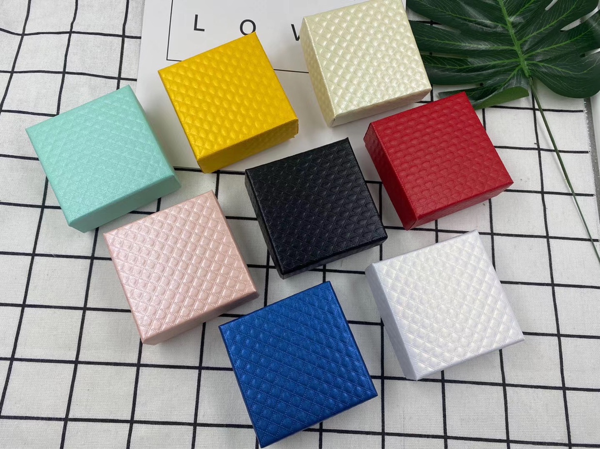 7.3*7.3特种纸首饰盒