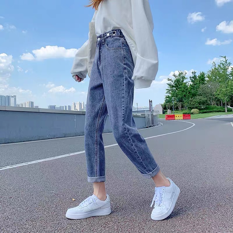 Trendy new jeans 28
