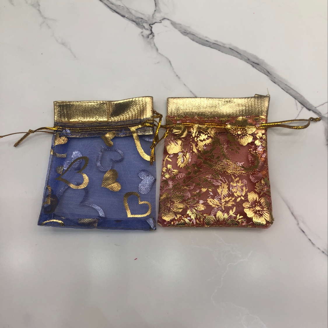 9*12 gold-embossed pockets