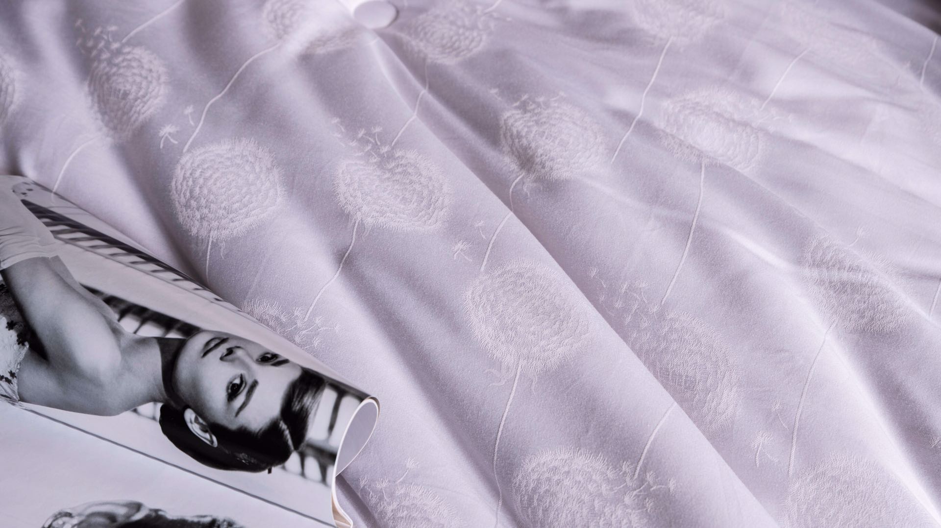 Bedding: Silk and soybean quilt undefined