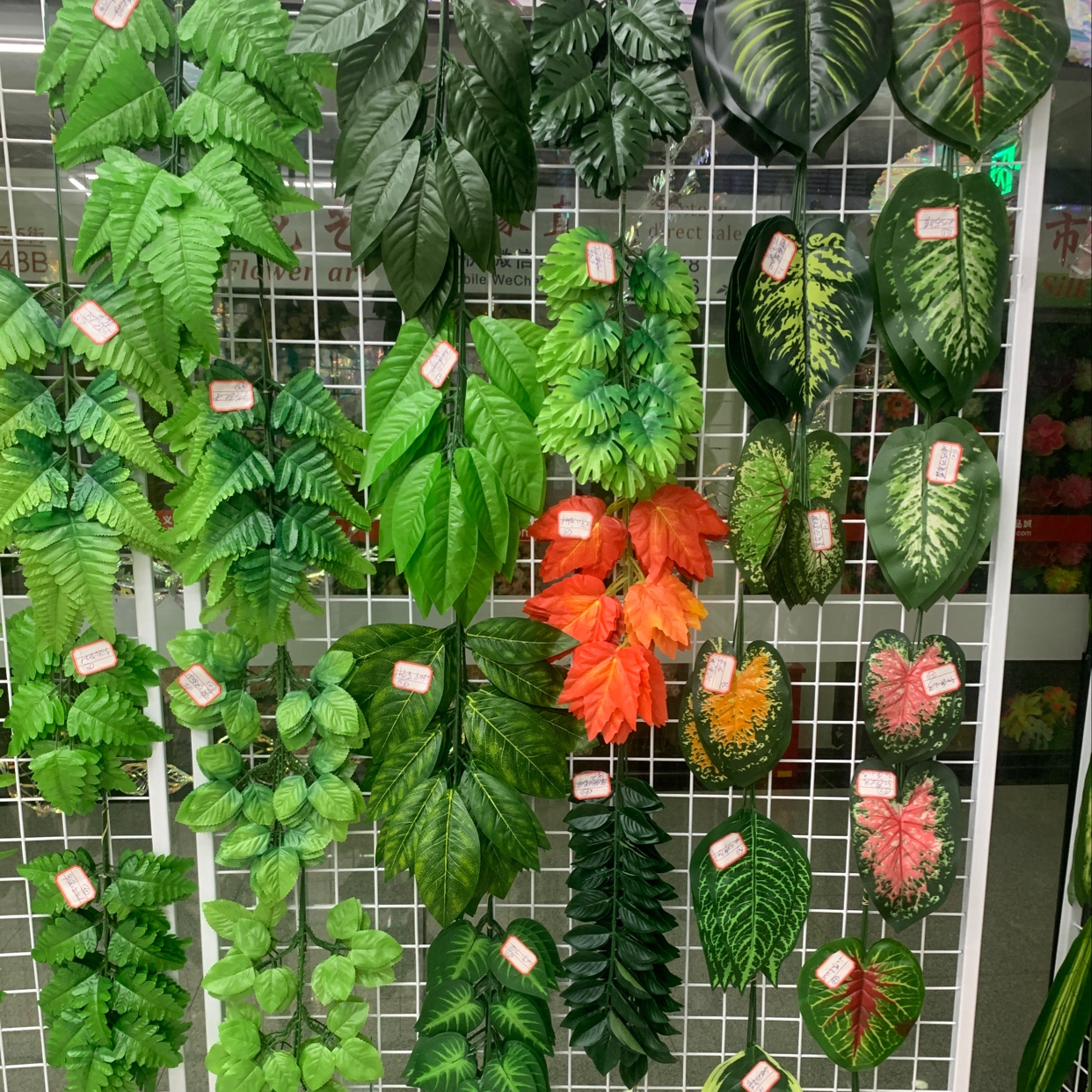 Zhou Shuixing Silk Flower Accessories Factory describe pic - 2