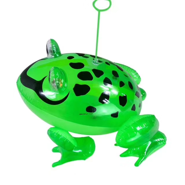 The inflatable frog is 38 centimeters tall