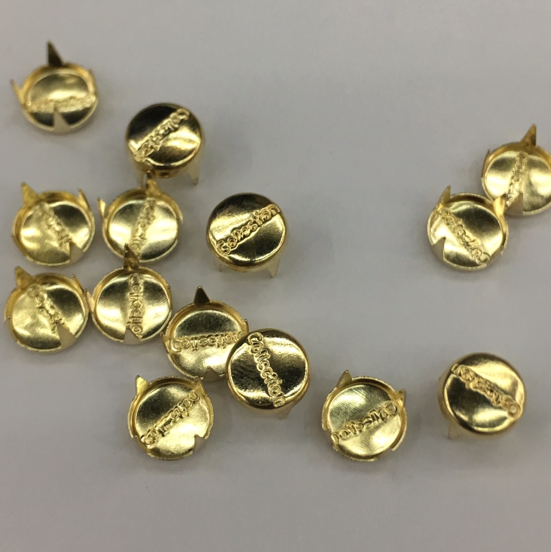 New 9.5Mm English Four-Claw Nails