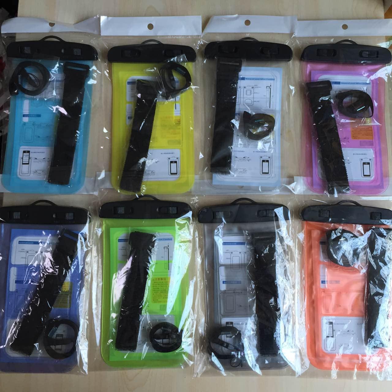 Cell phone waterproof bag PVC waterproof bag LZ06 button cell phone waterproof bag color mix