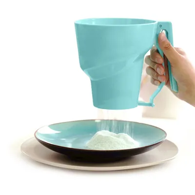 Large capacity plastic handheld flour sieve semi-automatic cup mesh sieve creative home sugar sieve thumbnail