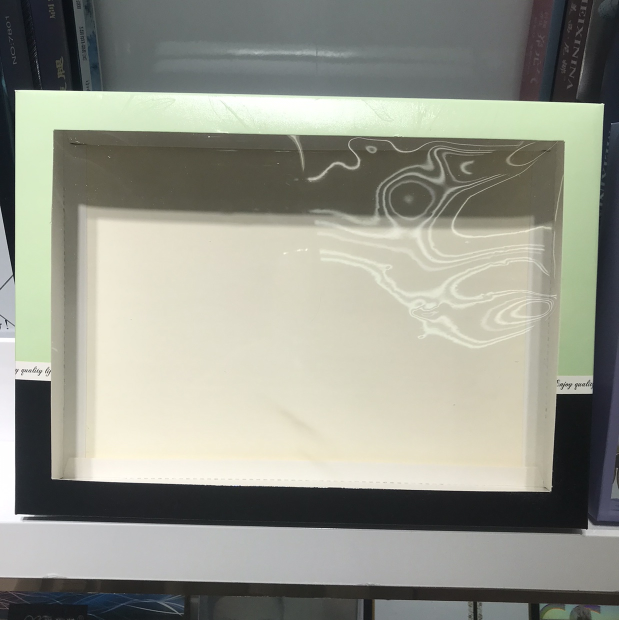 女款打底裤盒子现货图