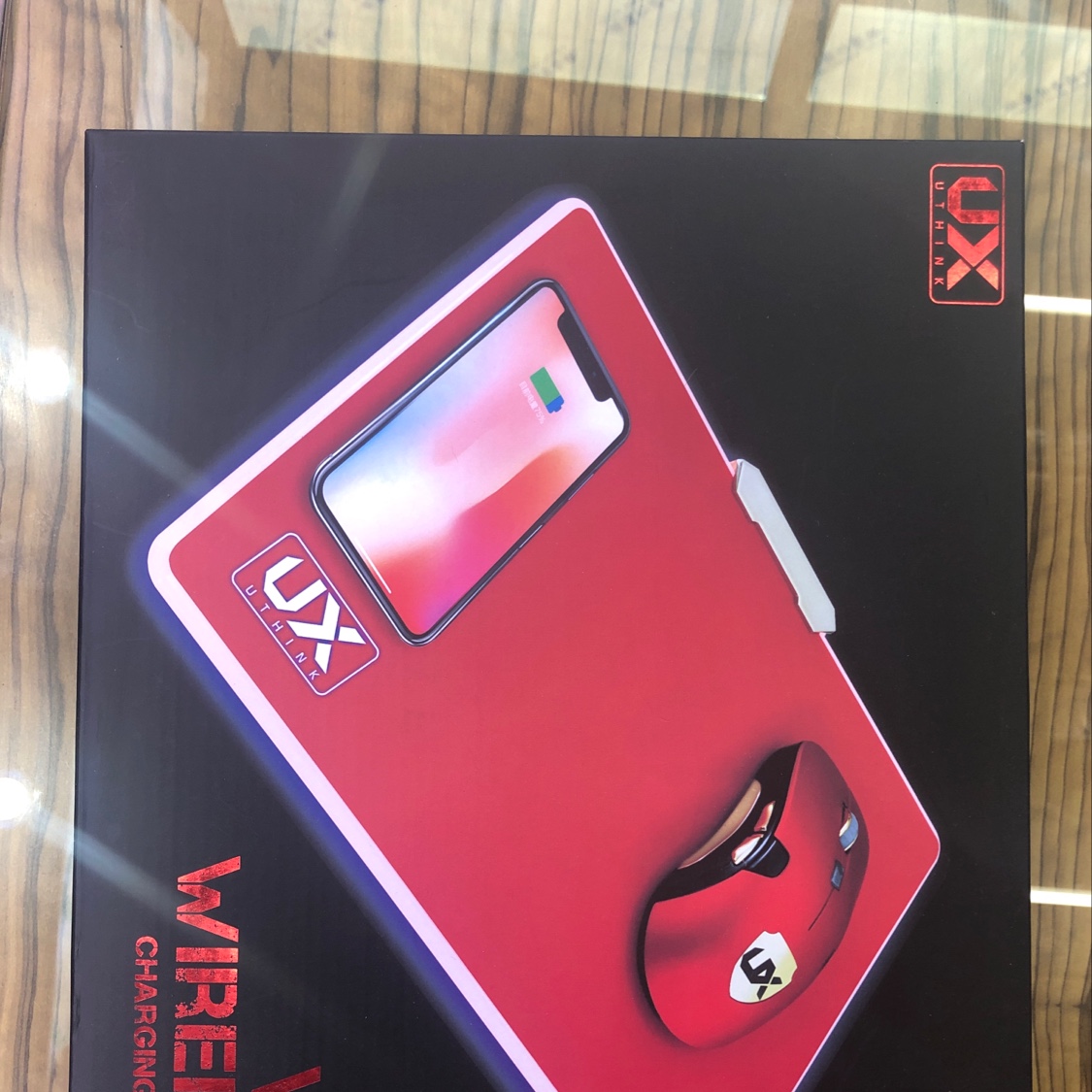 鼠标垫带无线充电