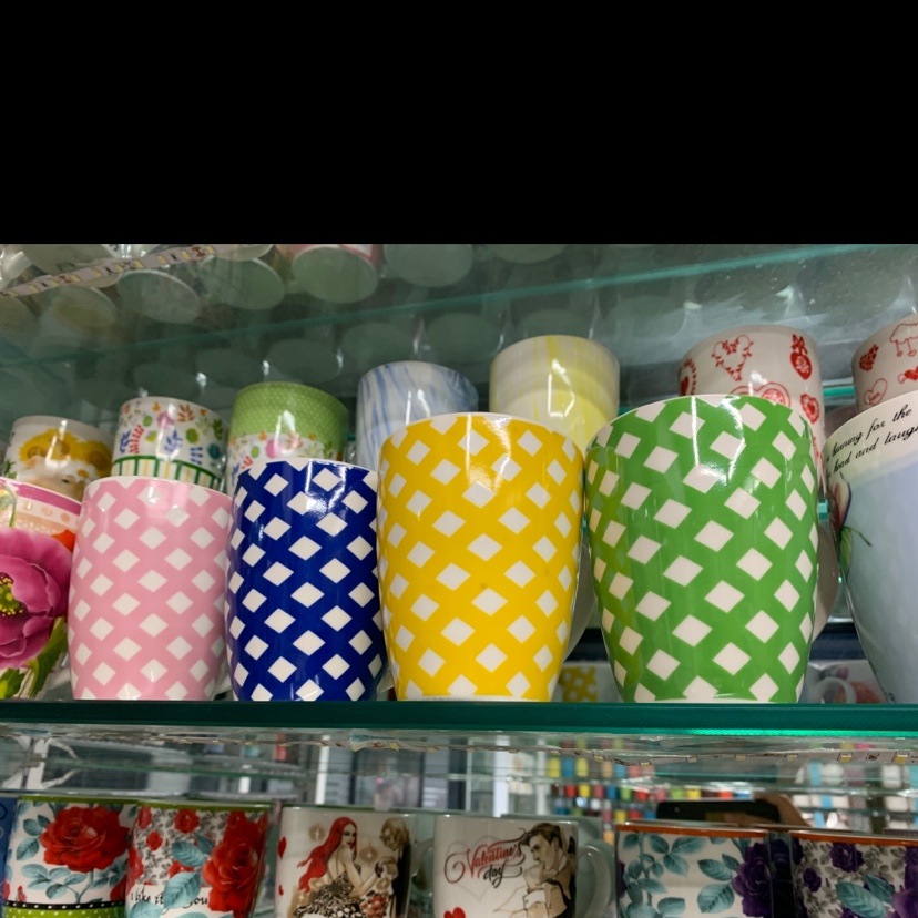 Ceramic cup grid pattern details Picture