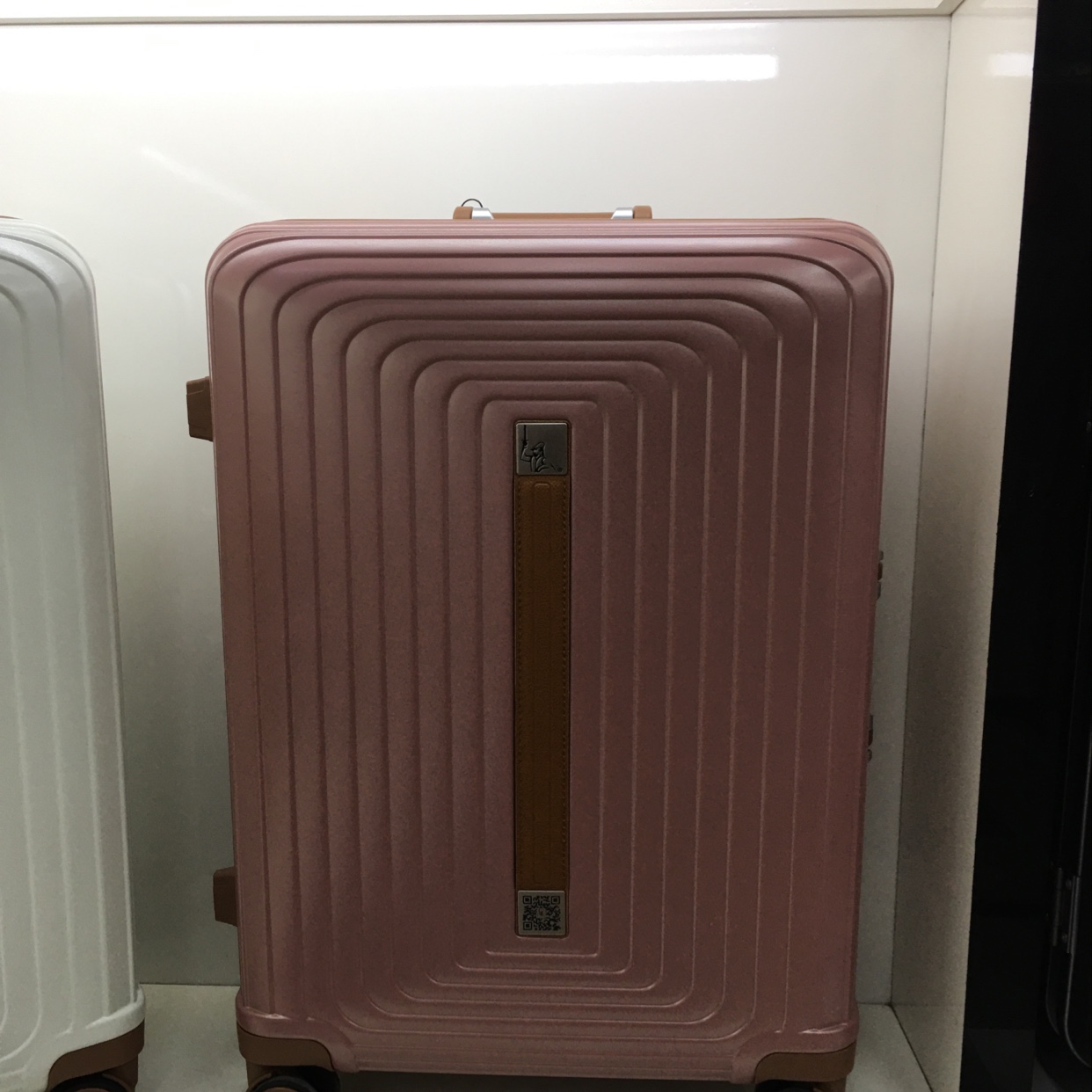Will be 8368A 24 "rose gold thumbnail