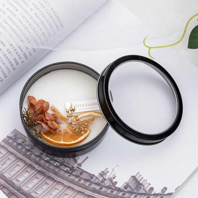 Window Shadow Scented candle Specification image