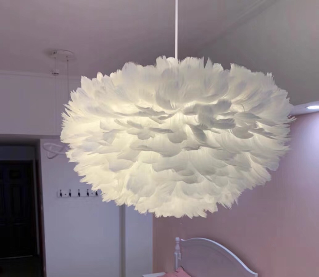 Princess style feather chandelier Specification image