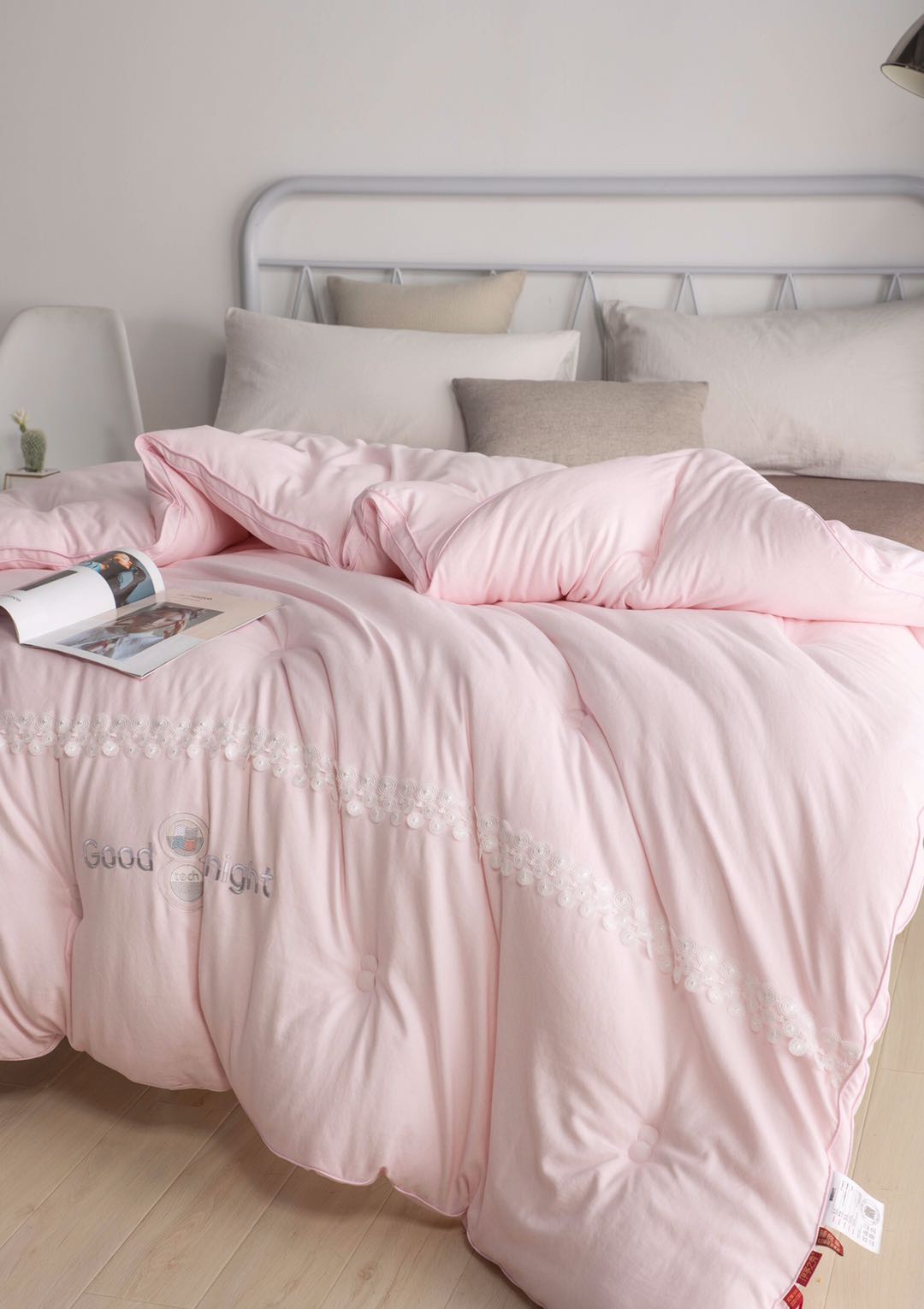 Bedding, quilts, winter quilts Specification image