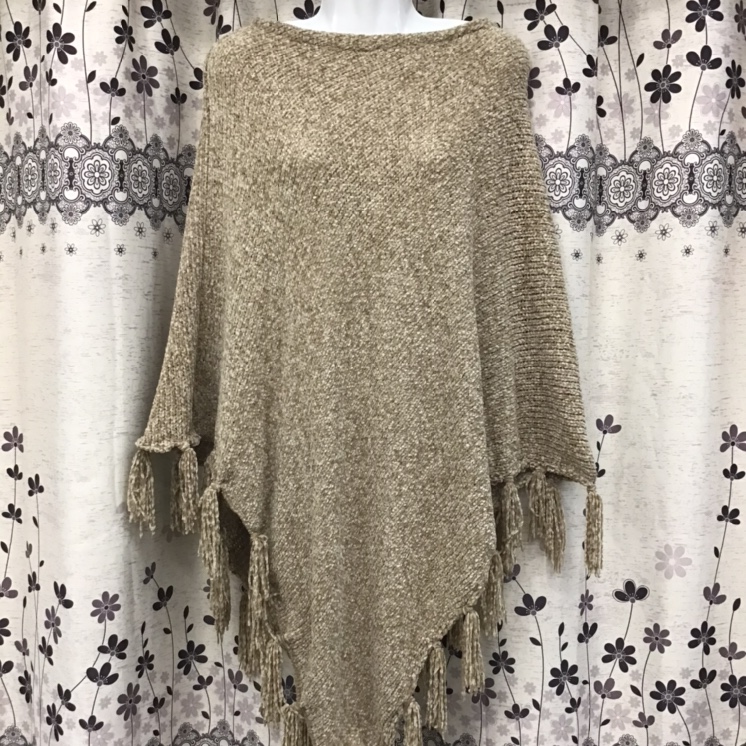 Manufacturers Direct Sales Autumn Winter Europe And The United States Fashion Trend Handmade Hanging Beard Lady Chenille
Shawl