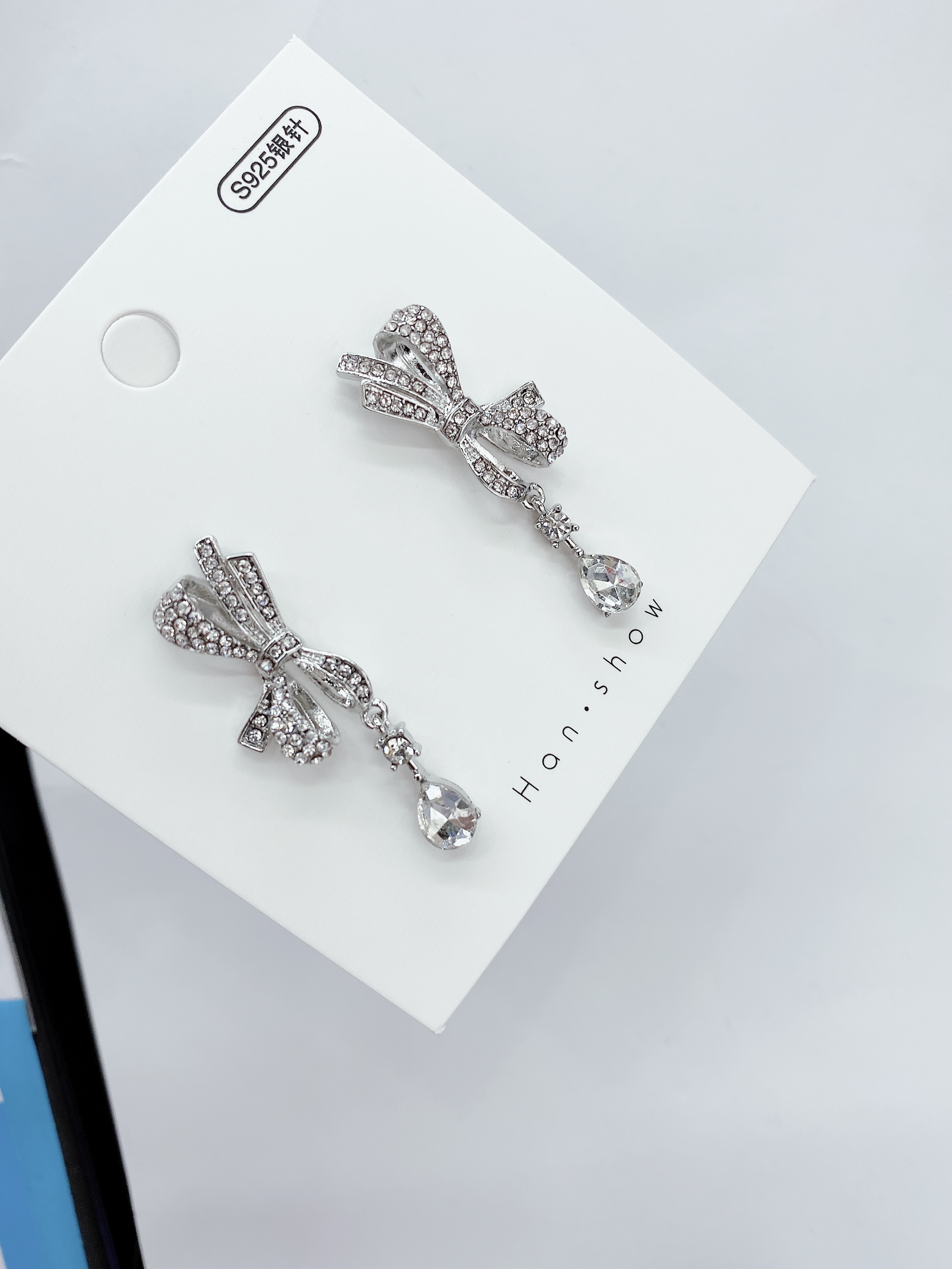 Silver Needle Bow Earrings Specification drawing