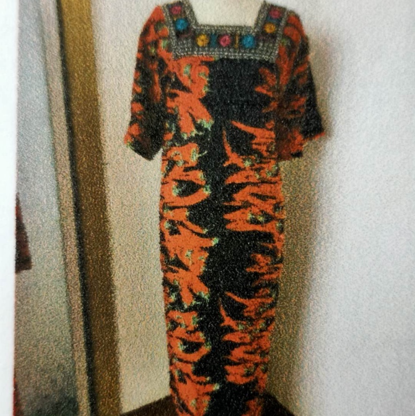 Fashionable dress 25