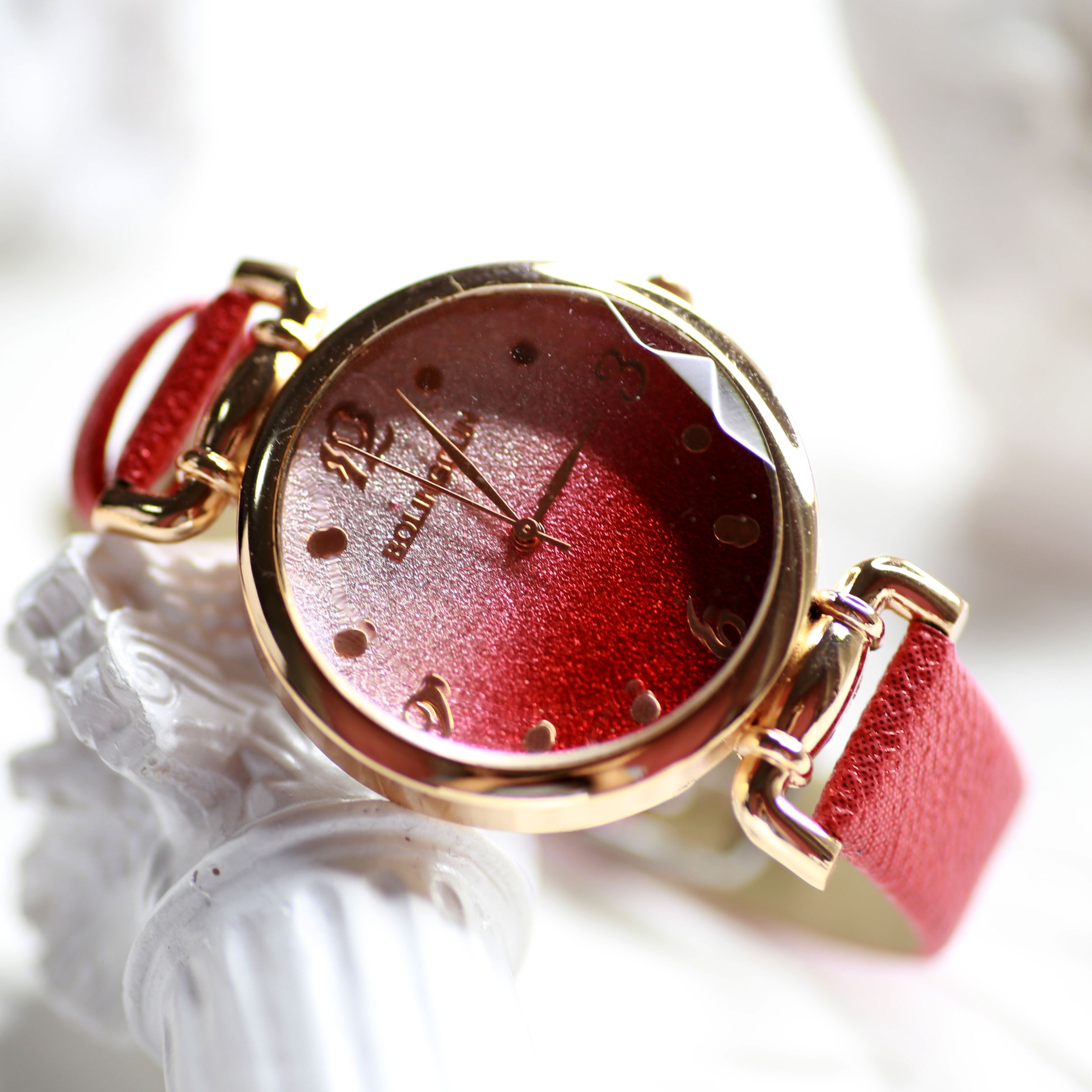 【 Xinle Watch Industry 】 Flash Pink Watches, women's leather watches, new trendy student watches detail image 6