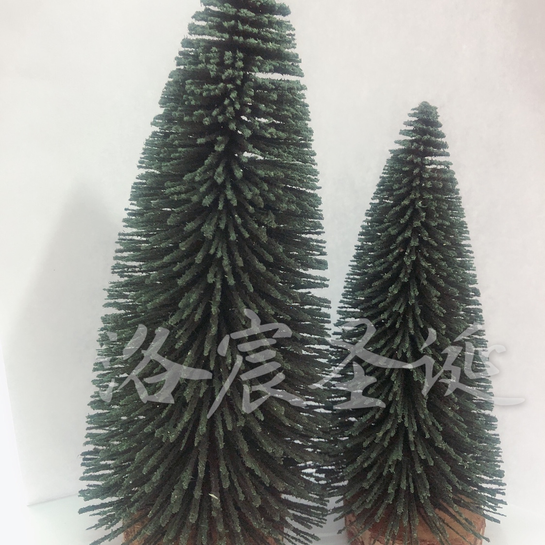 圣诞礼物圣诞树小树全绿植绒树厂家直销