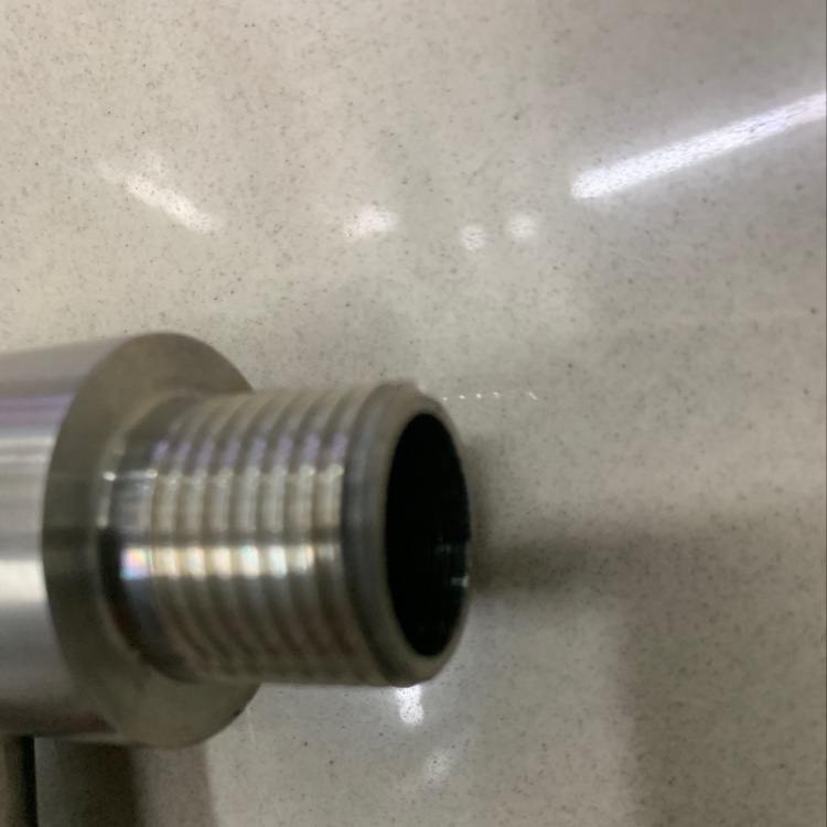 厨用龙头实物图