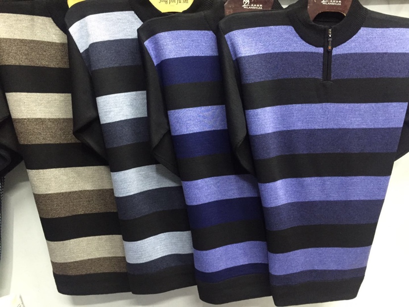 Fashionable Wool sweater 43