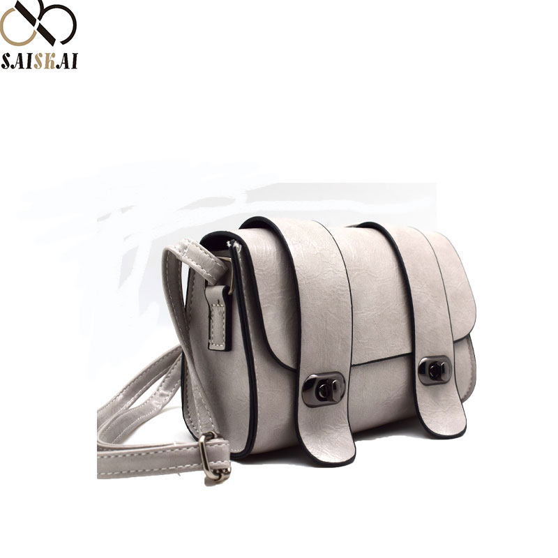 A PU shoulder bag for women
