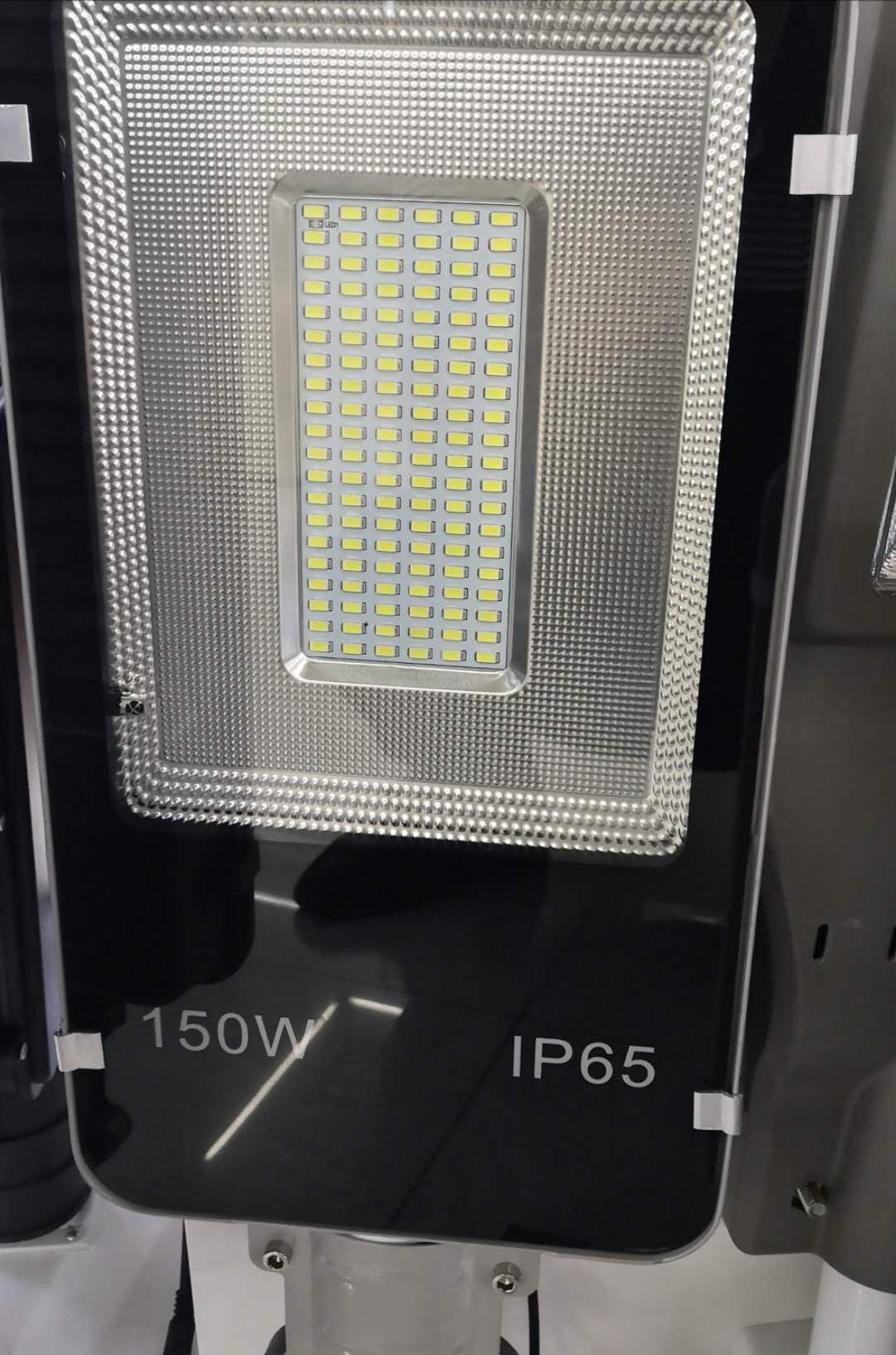 Solar Street Light 2150A full figure