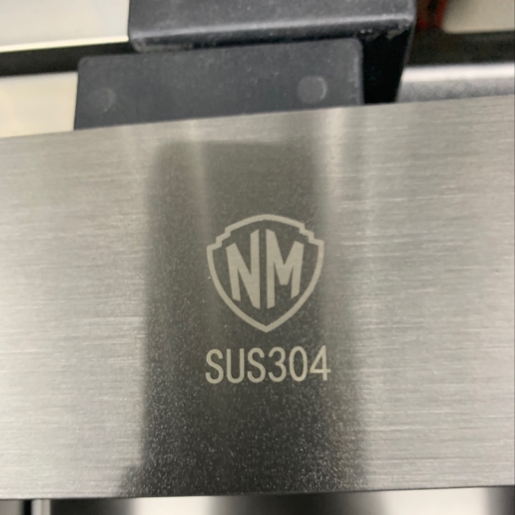 不锈钢304黑金刚水槽产品图