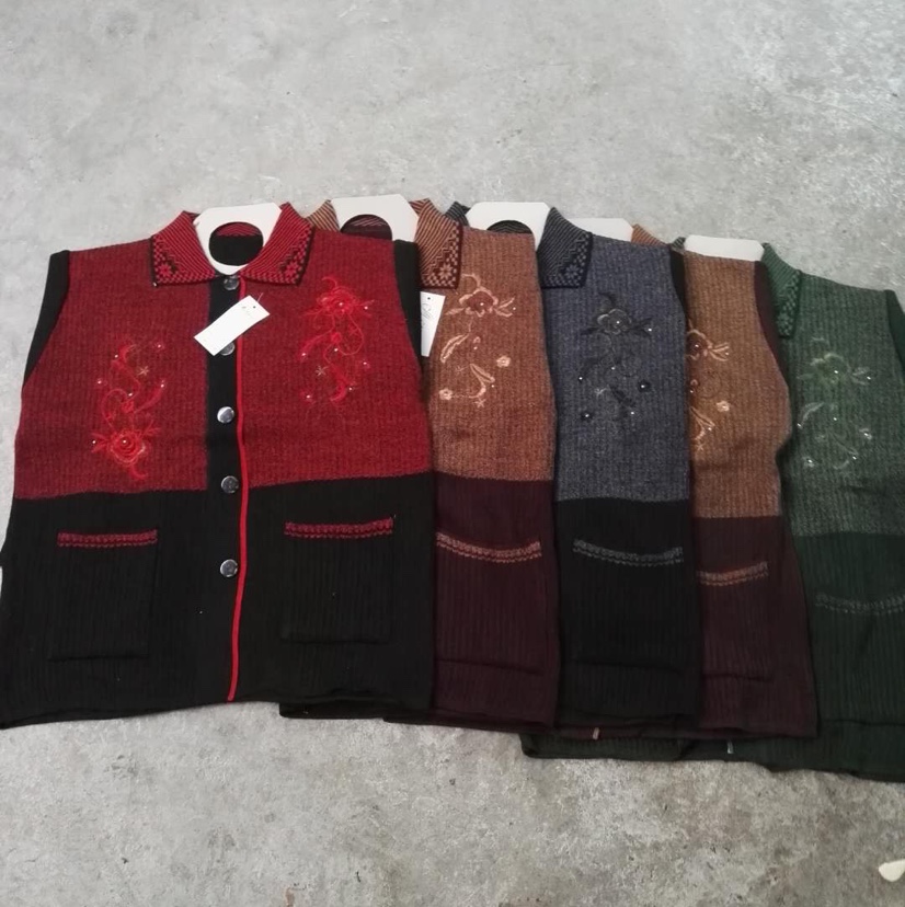 Fashionable Wool sweater 46