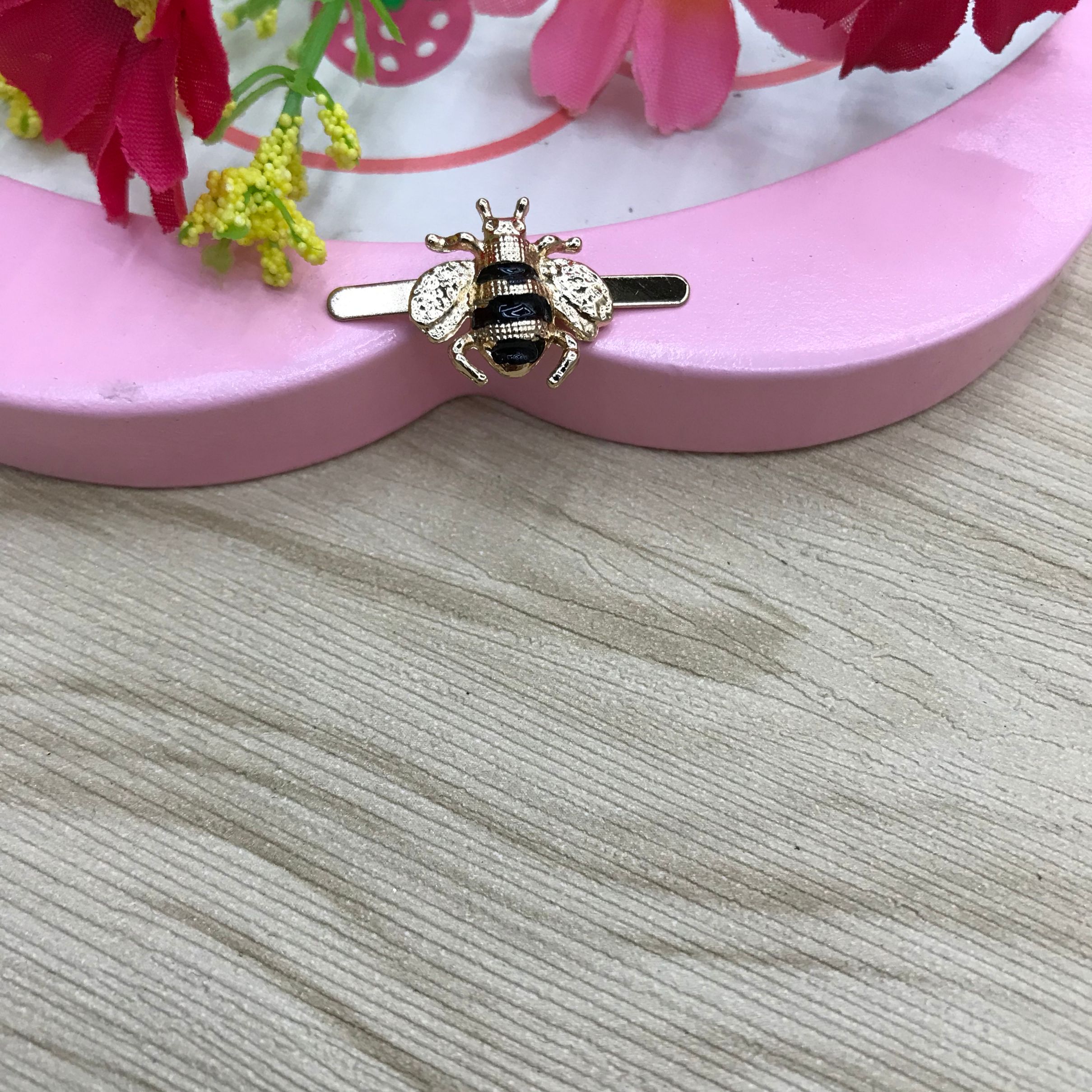 New pearl oil drip and diamond bee Peacock series diy jewelry accessories, hair accessories, hats, bags, shoes, clothing and accessories Application Scenario