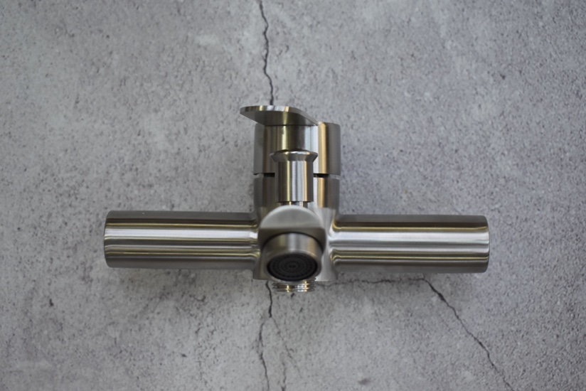 304 stainless steel simple shower faucet three-in-one bathtub faucet