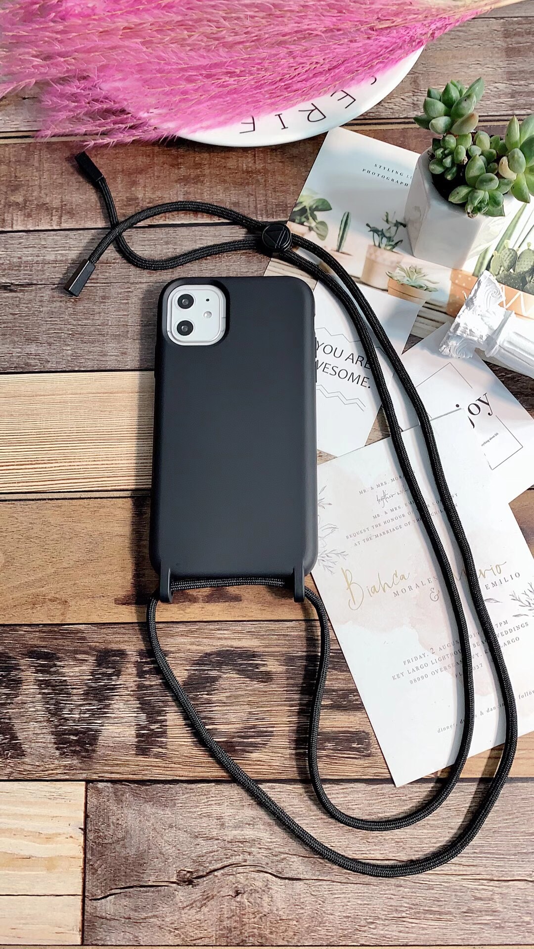 挂绳硅胶手机壳  液态手感壳 iPhone