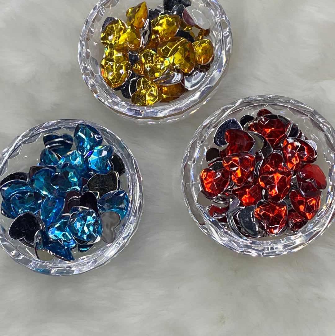 Heart: 10Mm
Color: Assorted
Packing: 5000Pcs
Unit Price: Bag