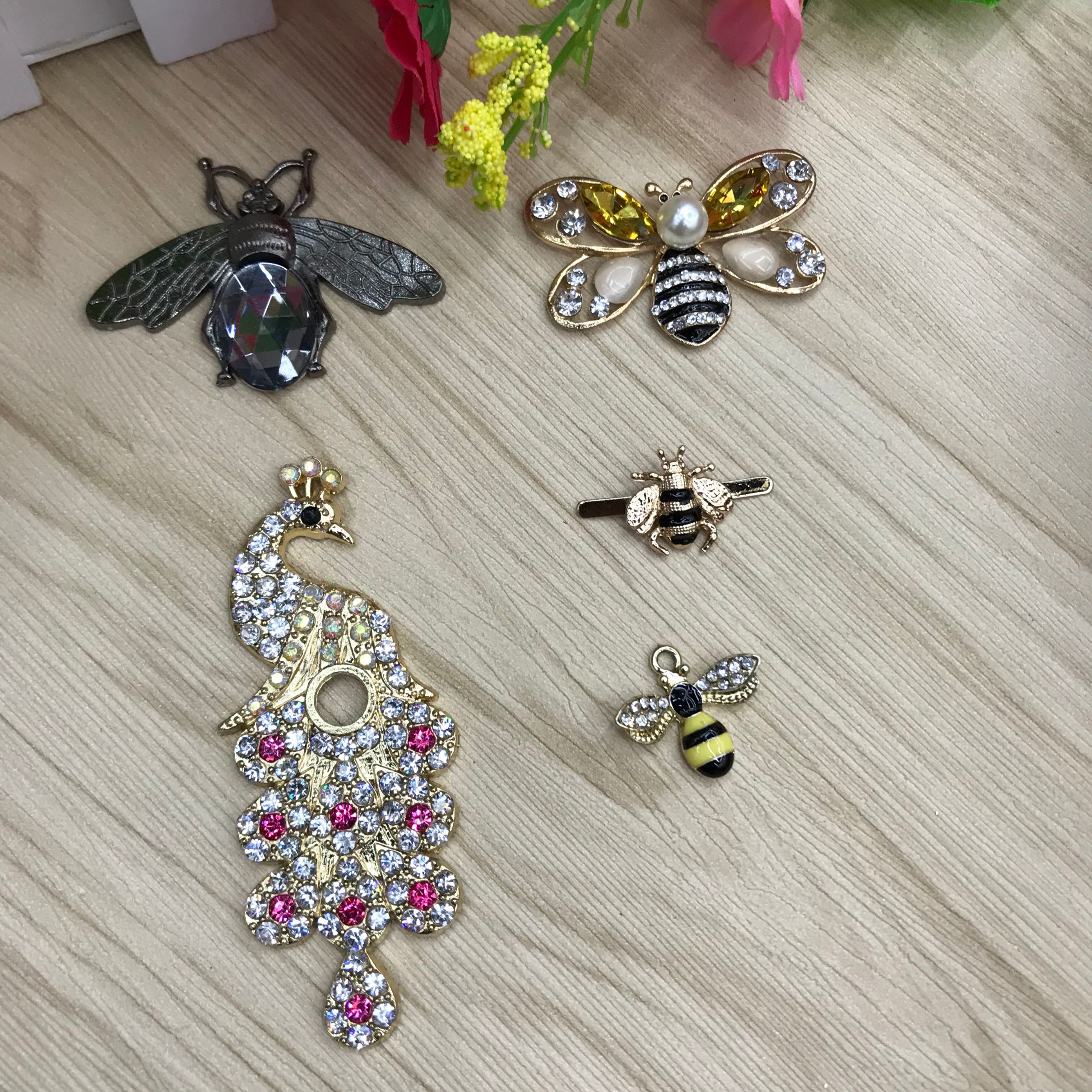 New pearl oil drip and diamond bee Peacock series diy jewelry accessories, hair accessories, hats, bags, shoes, clothing and accessories detail image 3