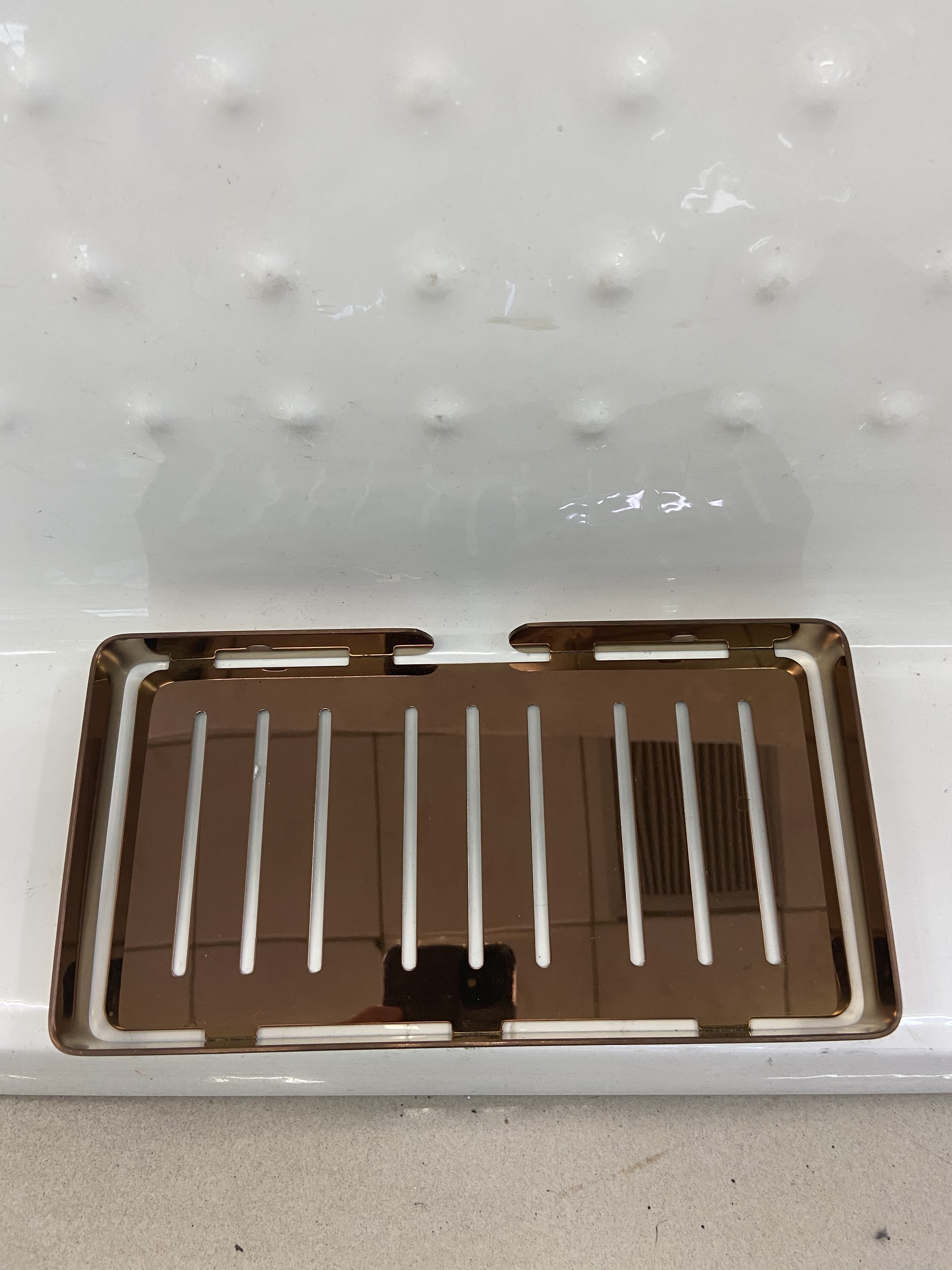 浴室不锈钢 香皂盒肥皂架免打孔置物架壁挂式创意沥水皂网皂碟详情图4