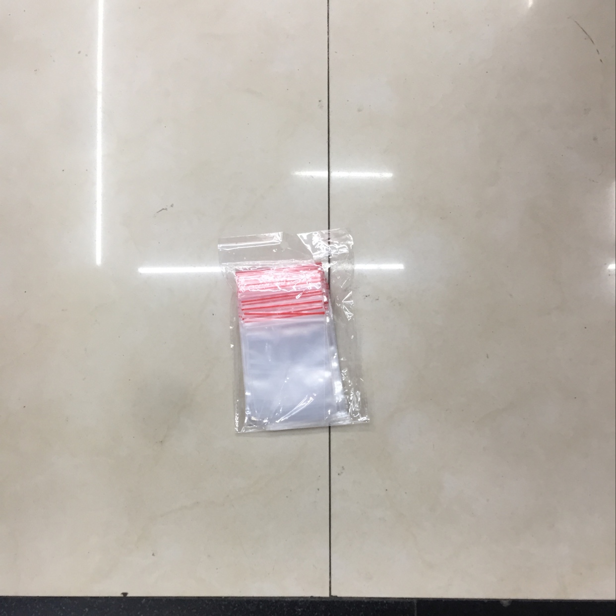 17*25 self-sealing bag