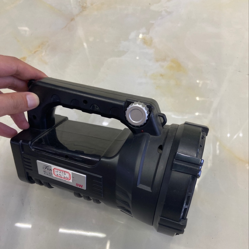 LED dimmable portable lamp