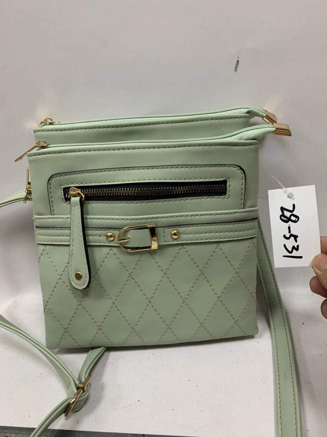 Lady Qianfu Sanla Embroidered crossbody bag