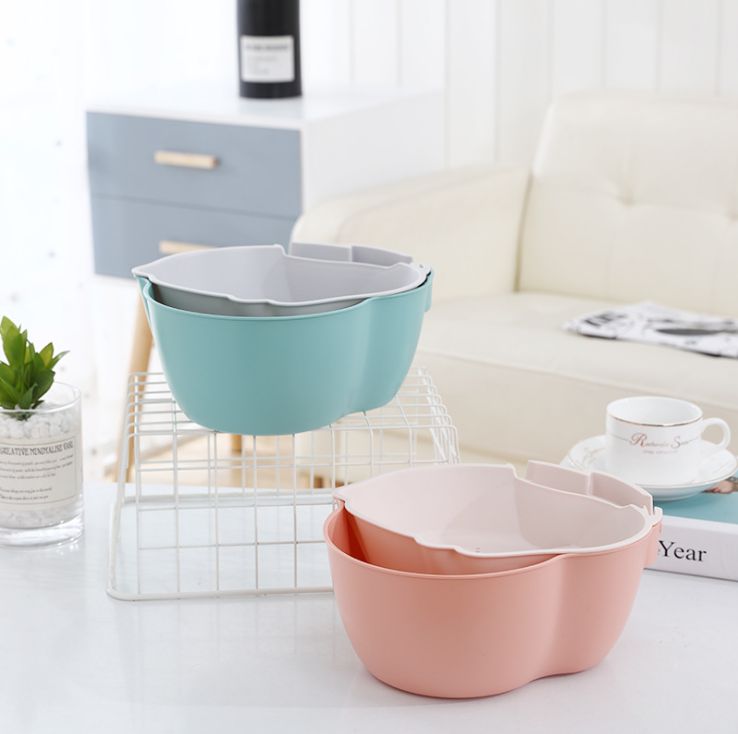 Double-layered pp fruit plate for lazy people that can drain water
