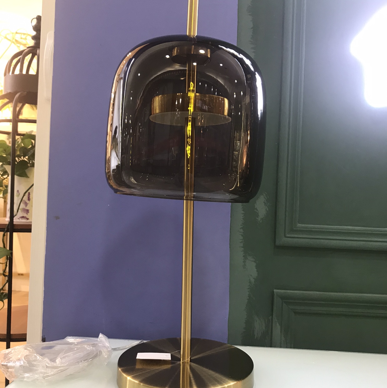Hongxuan Nordic Glass Table Lamp 3202