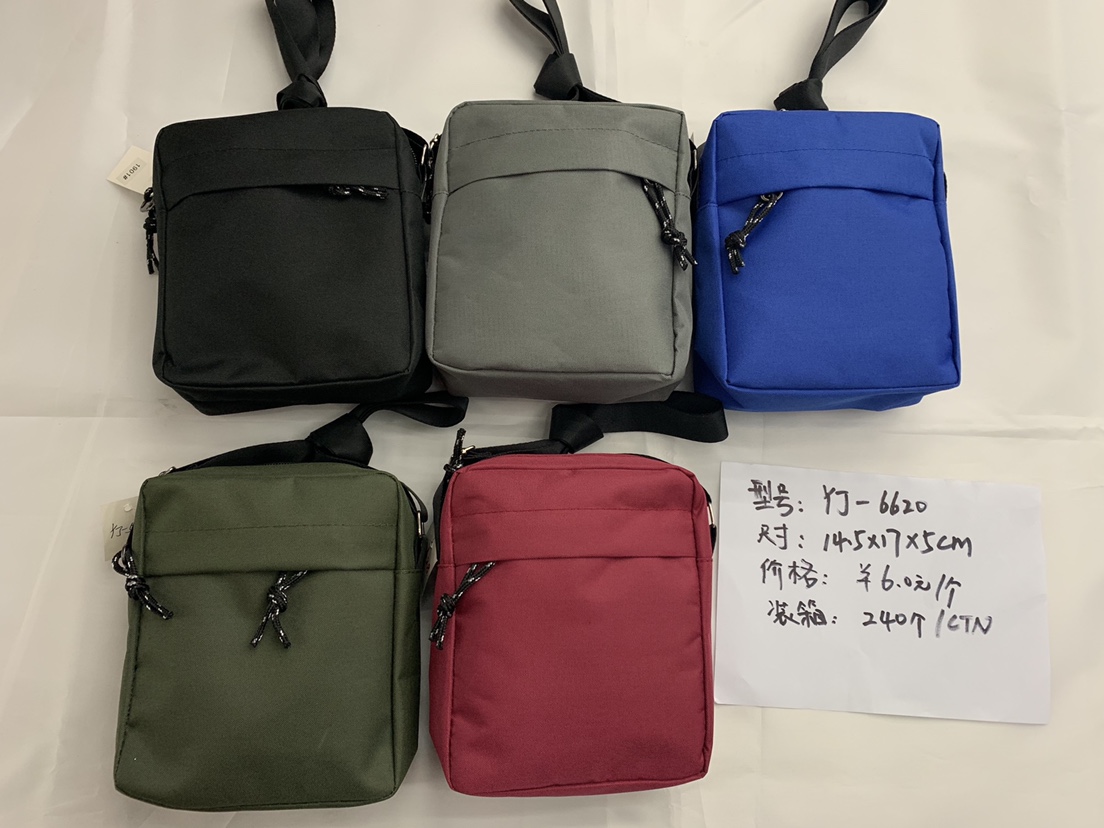 男女通用斜挎包牛津布证件包手机零钱收纳包产品图